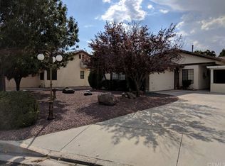 27986 Golf Ct, Helendale, CA 92342