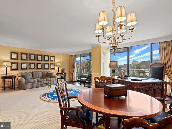2700 Virginia Ave NW #403, Washington, DC 20037