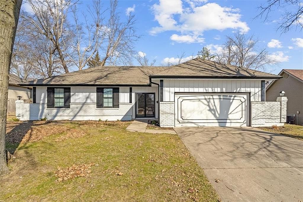 5400 NW 70th St, Kansas City, MO 64151 Zillow