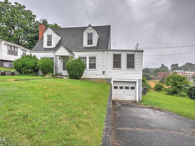 1230 Carolina Ave, Bristol, TN, 37620