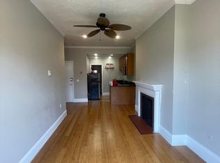 200 Newbury St #2, Boston, MA 02116