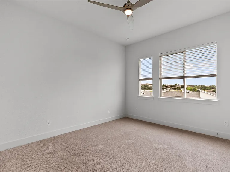 2050 Lohmans Spur Rd #804 — Photo 12
