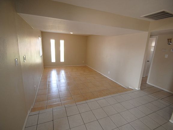 4th image of 6113 W Britton Ave