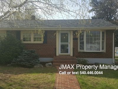 718 N Broad St, Salem, VA, 24153