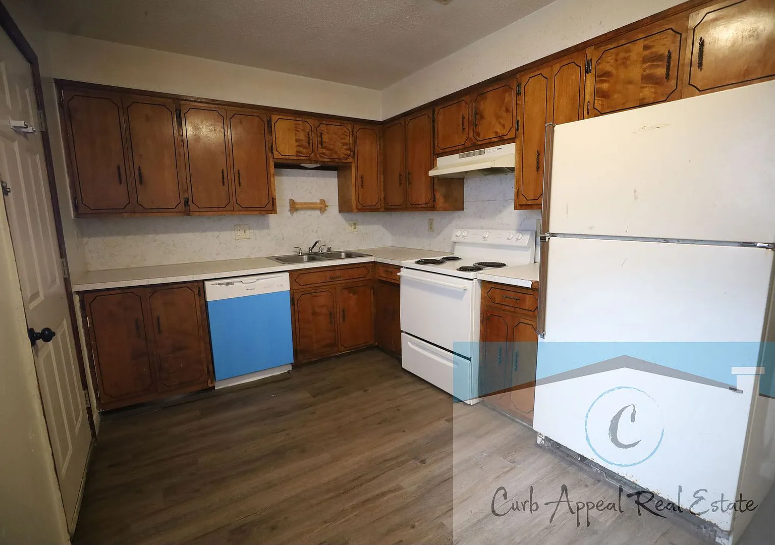 2208 Sybel Cove — Photo 4