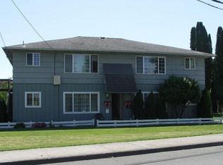 1100 Mill St APT 1, Kelso, WA 98626