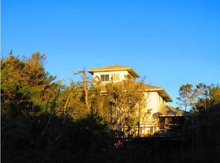 797 Valley Rd W, Carrabelle, FL 32322