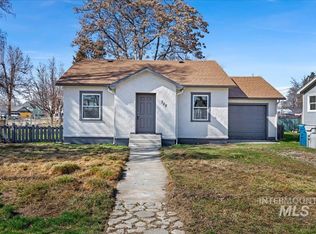 705 N 9th Ave, Caldwell, ID 83605