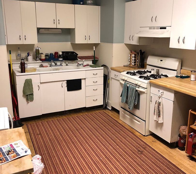 1st image of 2940 N Maryland Ave #2
