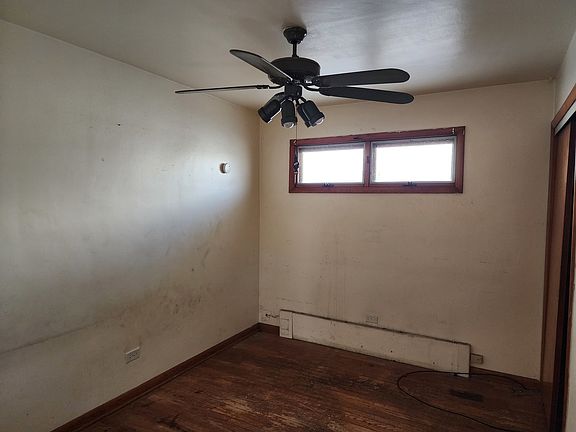 5th image of 1345 Price Ave
