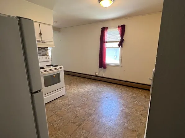 Hoff - 42 - West Oak, 515 W Oak St Unit B, Sparta, WI 54656