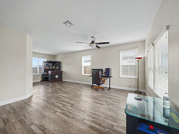3rd image of 5292 W Cotton Ave
