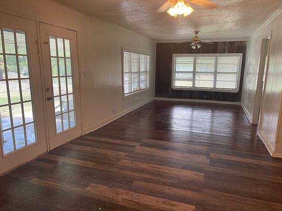 5th image of 312 5th St SW Unit 1