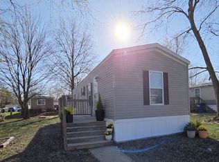 2028 Collier Blvd, O'Fallon, MO 63366