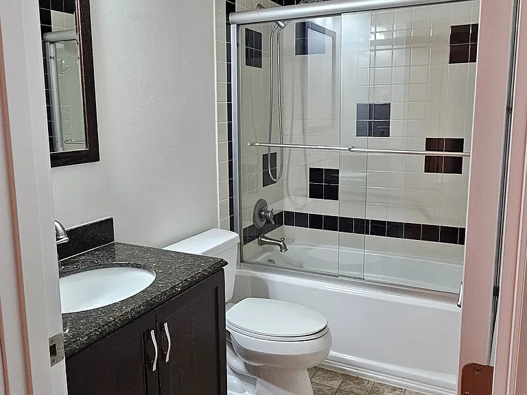 1480 S Kittiwake St — Photo 14