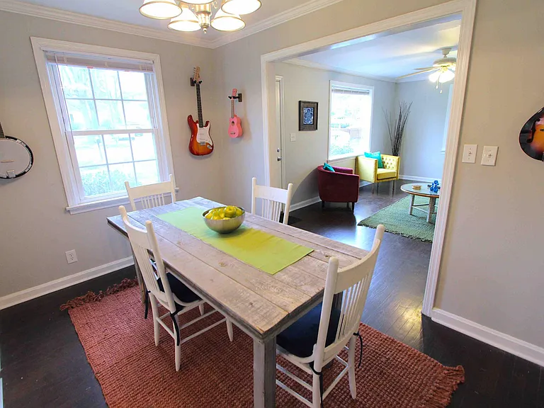 2502 Woodyhill Dr — Photo 7