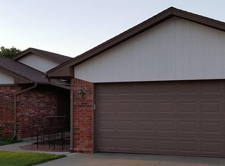 12508 NW 3rd St, Yukon, OK 73099