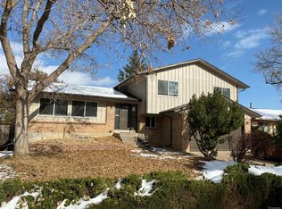 2520 S Rifle St, Aurora, CO 80013