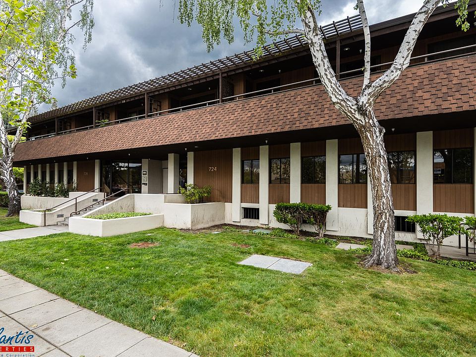 1st image of 724 Oak Grove Ave #8