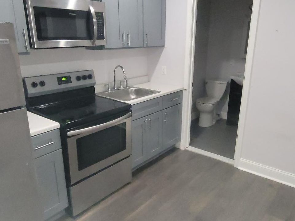 1st image of 5225 Warrington Ave #A