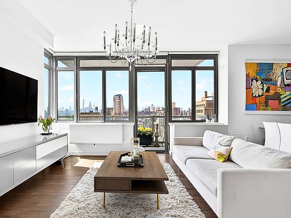 2nd image of 321 W 110th St APT 16C