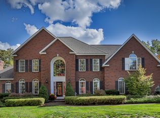 33 Duston Rd, Windham, NH 03087