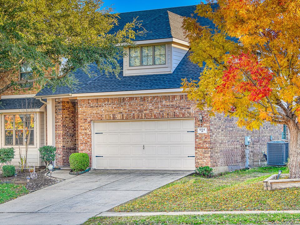1st image of 604 Cypress Hill Dr