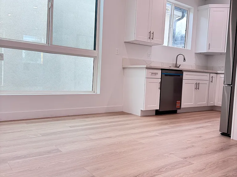 9801 Beachy Ave #1 — Photo 2