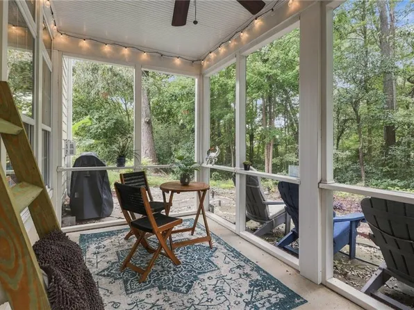 5428 Season Ln, Virginia Beach, VA 23455
