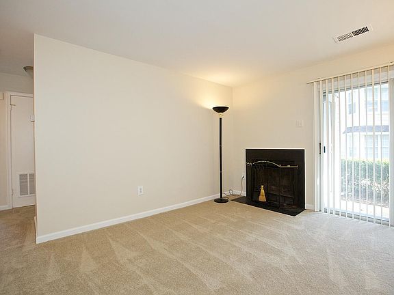 2nd image of 8641 Beekman Pl Suite 41B