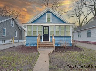 866 Emerson Ave, Muskegon, MI 49442