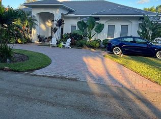 9851 SW 73rd Ave, Pinecrest, FL 33156