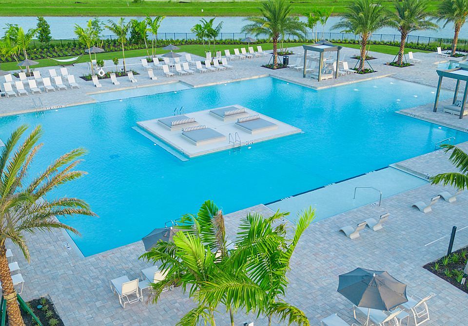 Verdana Village Swimming Pool