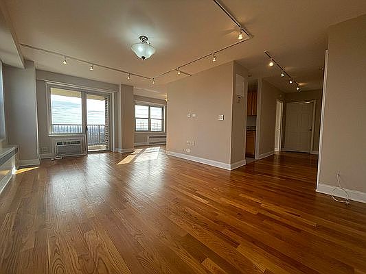 1st image of 12333 83rd Ave APT 1404