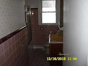 4th image of 11 Dickinson Pl