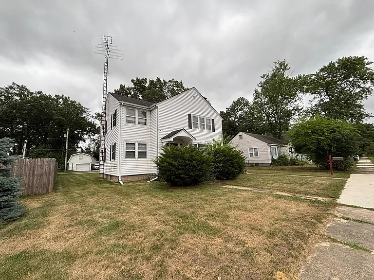 312 S Porter St — Photo 1