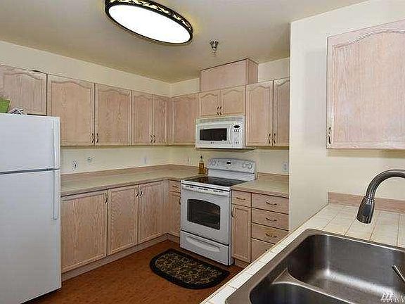 4th image of 8545 166th Ave NE #A315