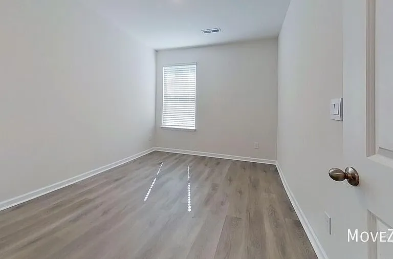 5403 Avery Dr — Photo 33