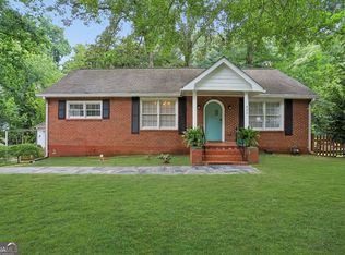 980 Brookdale Dr, East Pt, GA 30344