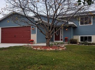 7986 77th St S, Cottage Grove, MN 55016