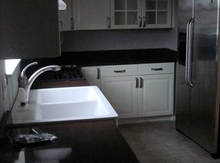 1016 Stormont Cir, Halethorpe, MD 21227