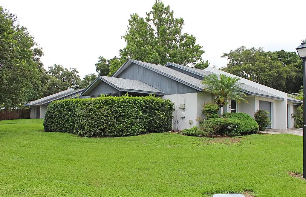 2 bed, 2.0 bath, 925 sqft, $1,650 — Photo 3
