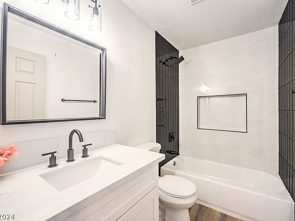 4th image of 5007 Orinda Ave