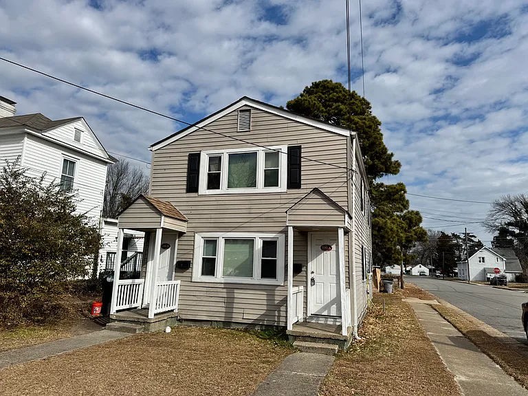 100B W Cummings Ave #B — Photo 1