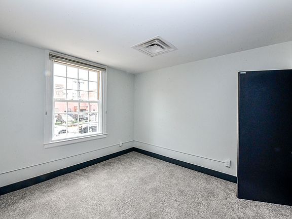 5th image of 40 North St #302