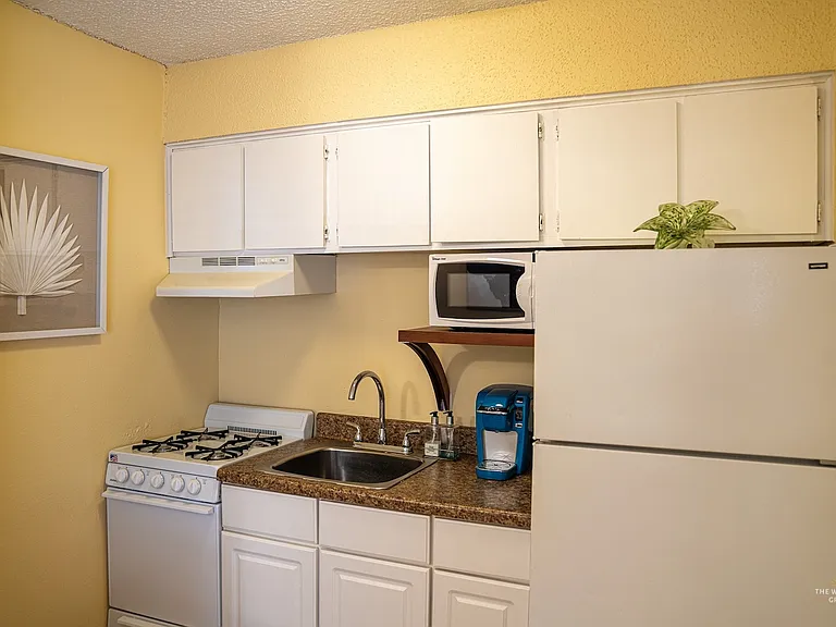 Kitchen appliances