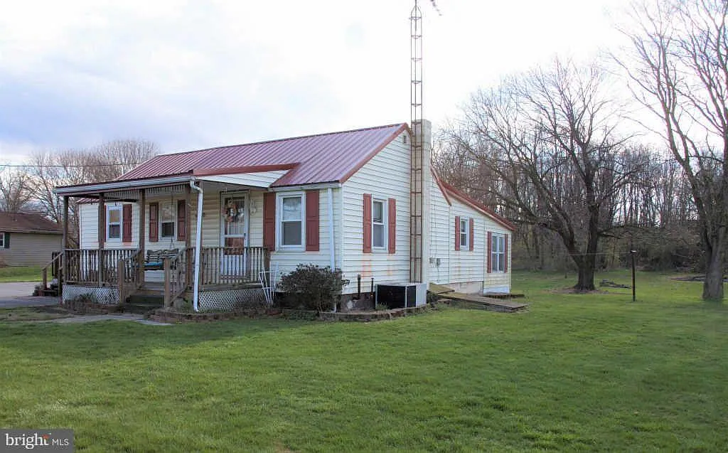 120 Neil Rd #120 photo 1