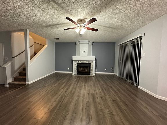 5th image of 15719 Persimmon Hill Dr