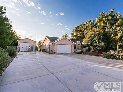 1st image of 523 W Mariposa Dr