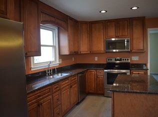 106 Edwin Cir, Franklin, PA 16323